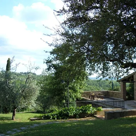 Popoltaio-schiacciato Sleeps 4 Pool T762697 Appartamento