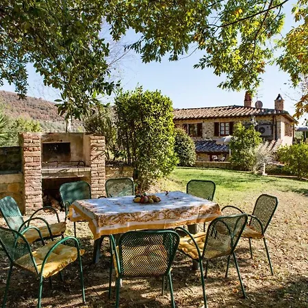 Popoltaio-schiacciato Sleeps 4 Pool T762697 Appartamento *