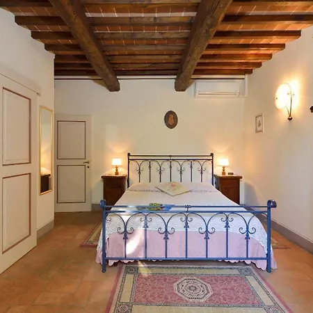 Appartamento Popoltaio-schiacciato Sleeps 4 Pool T762697 *